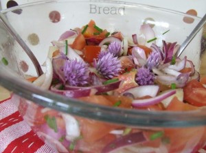 Tomato chives flowers salad with stevia