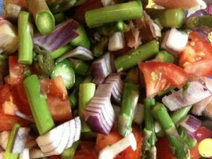 tomato salad with raw green asparagus stevia sweetened