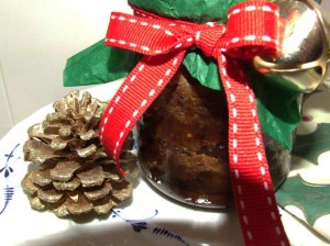 Stevia sweetened healthy gift wrapped Christmas pudding in glass, home made christmas present for friends