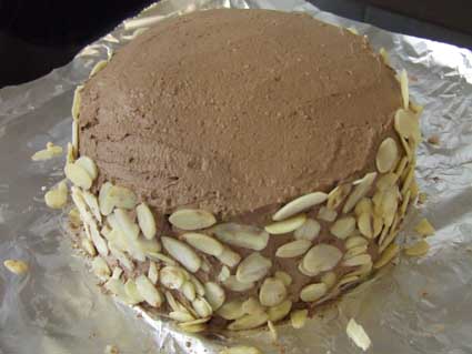 Ferrero Rocher layer cake - Paleo style - covered