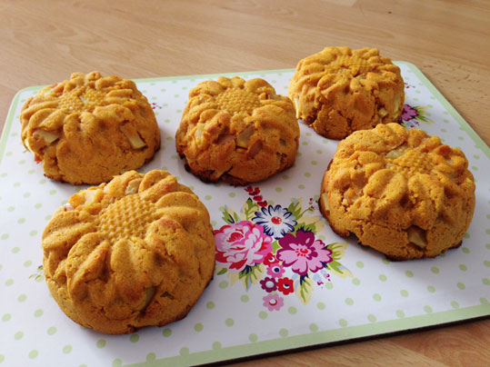 Butternut-squash-cinnamon-cardamom-muffins_-elimination_paleo_diet_vegan