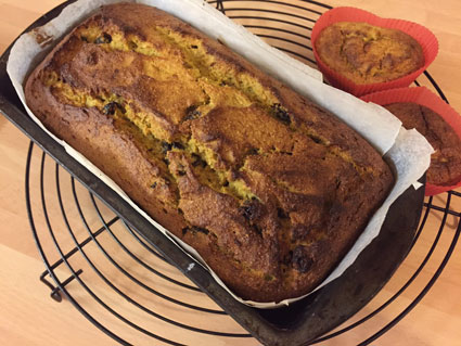 paleo_butternut_squash_raisin_loaf_sugar_and_gluten_free_cooling