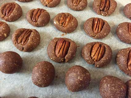 Paleo_pecan_cinnamon_cookies_sugar_free