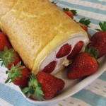 Strawberry Roulade Sponge with Cream – Gluten, Starch and Sugar FREE – sweetened with Stevia